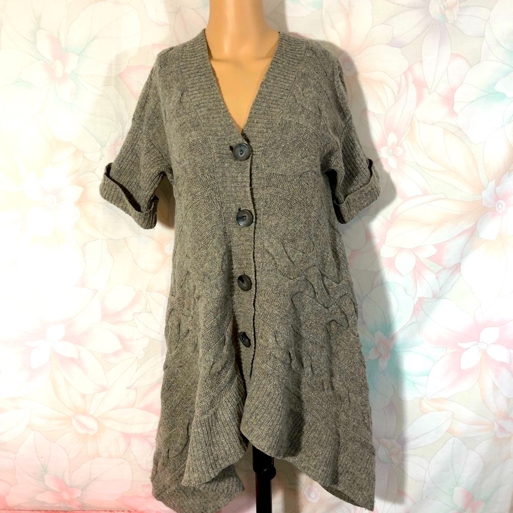 MOTH Anthropology Cardigan Style Sweater S